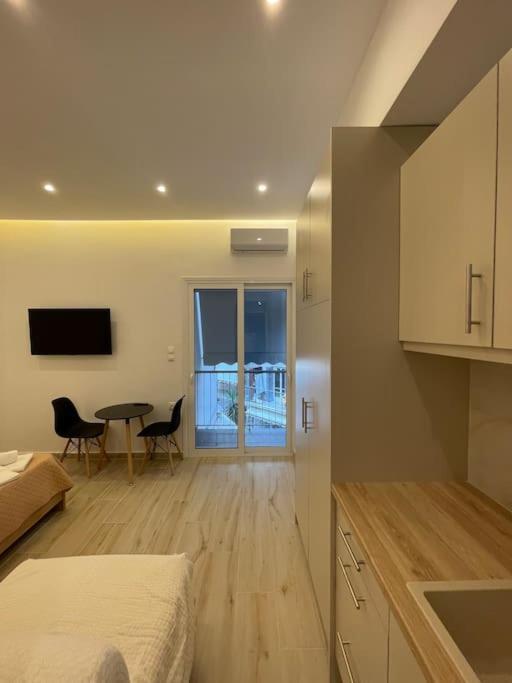 Pangrati-Luxury Central Cozy Studio Athena Bagian luar foto